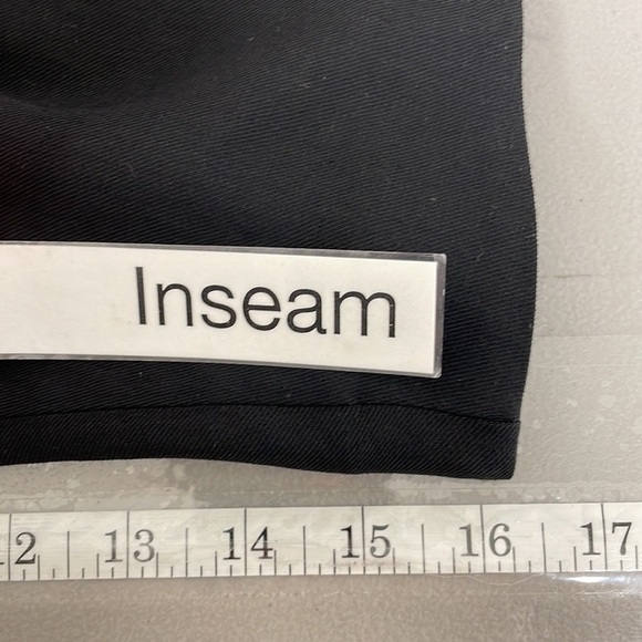 BCBGMAXAZRIA NWT Capris Pleats Pockets Wool Black Size 4 - Picture 10 of 12